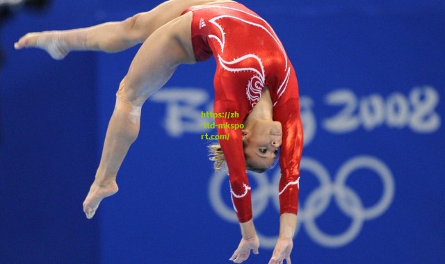 马特乌斯犀利点破德甲争冠心理战，拜仁轮换仍胜，勒沃库森遭遇沉重精神打击