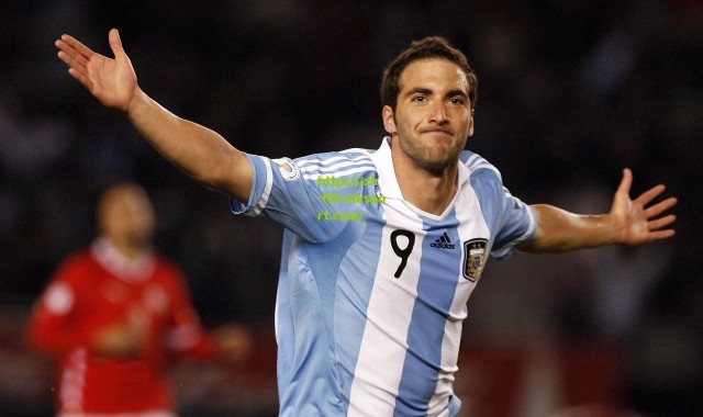 皇马与马赛就塞巴略斯转会展开谈判，球员主动推动交易进展