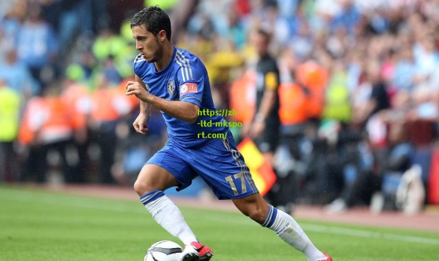 老雷盛赞乔-戈麦斯防线定海神针，加克波闪耀助红军力克铁锤帮