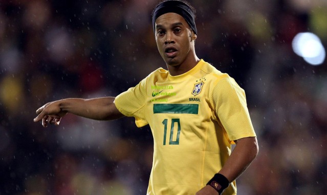 祝巴里·布朗29岁生日快乐！从明尼苏达到全球舞台，防守悍将的篮球征程