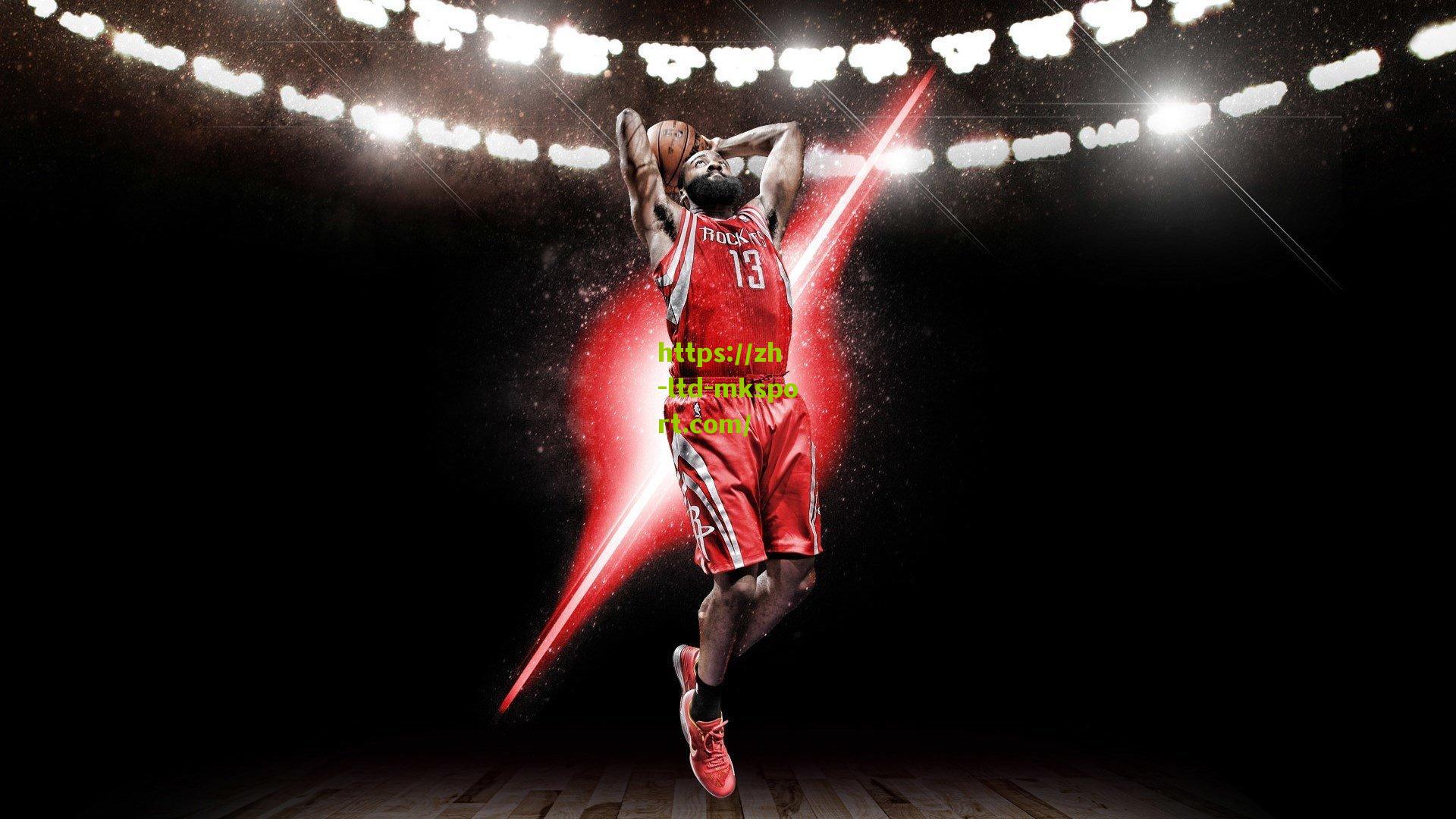 亦敌亦友！辛纳与阿尔卡拉斯全程带笑交流，进入球场训练